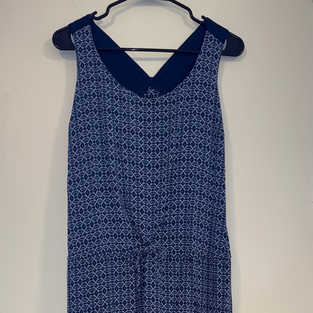 Maxi Dress Criss Cross Back